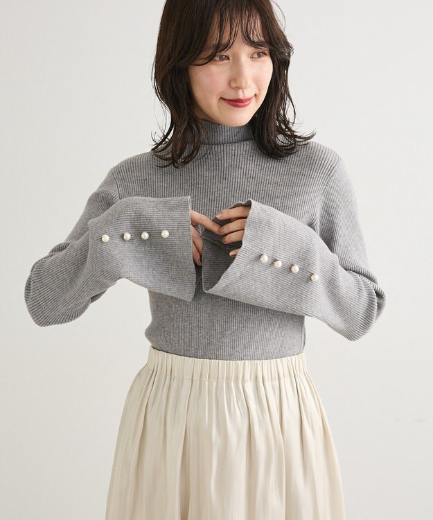 Green Parks ・ｓｗｉｎｇ　ｂｙ　袖パールボタンフレアリブニット Gray Mixture