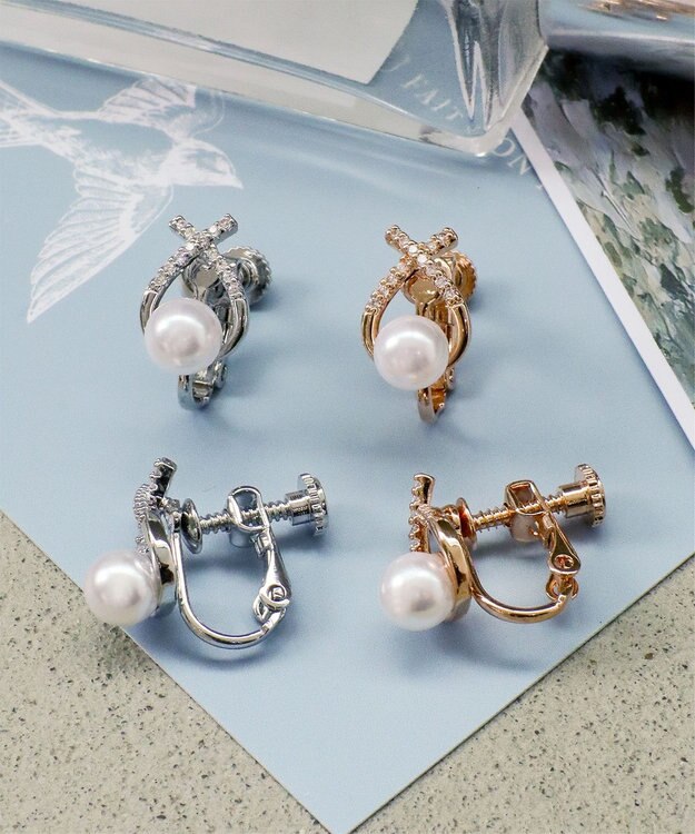 Tiaclasse 【選べる2TYPEデザイン】【金属アレルギー対応】クロスドロップピアス＆イヤリング イヤリング：シルバー