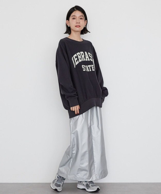 AMERICAN HOLIC ＮＥＢＲＡＳＫＡロゴプリントスウェット① Charcoal Gray