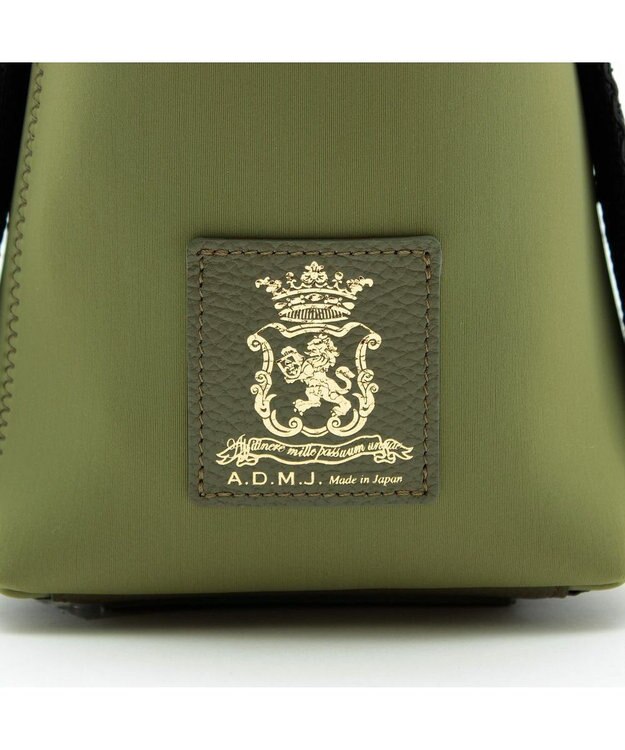 A.D.M.J. 【魔法の様に軽い】マジックライト/イタリアンファブリックステッチ刺しゅうデイリートートS オリーブ