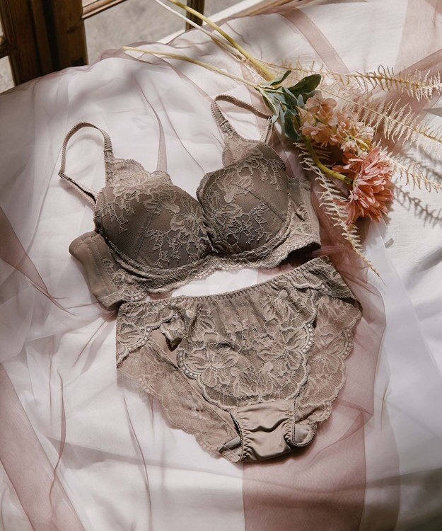 San-ai Resort（三愛水着楽園） 【新レース】カシュクール脇高ブラセット 【northerly】 チャコール