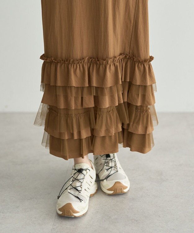 YECCA VECCA ラッフルキャミワンピース Camel