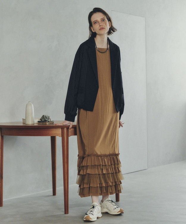 YECCA VECCA ラッフルキャミワンピース Camel