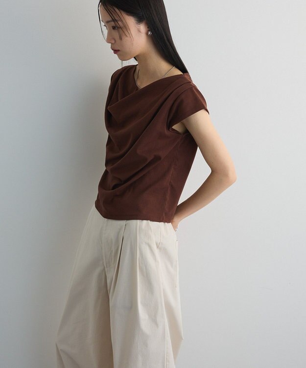 Green Parks ドレープオフショルフレンチ袖Ｔシャツ Brown