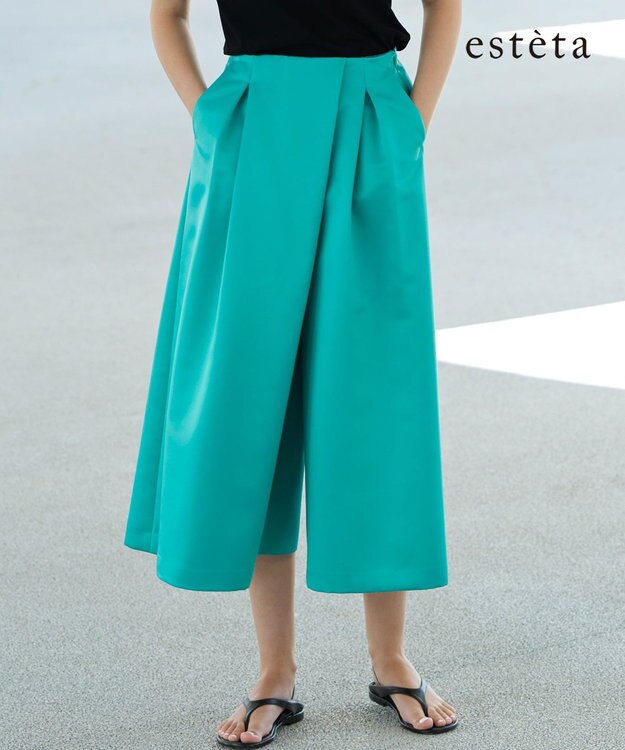 23区 【エステータ】フォルムサテン キュロットパンツ