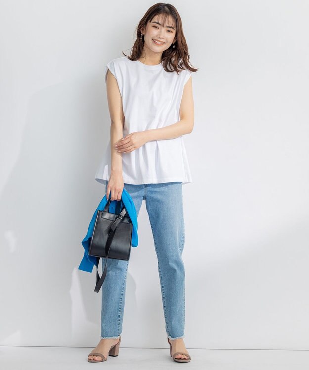 組曲 S 【洗える】バックパールフレアカットソー アイボリー系