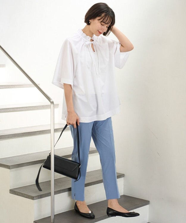 UNFILO フリルネック ブラウス オフ