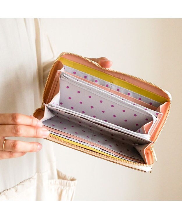 tsumori chisato CARRY クラフトフラワー ラウンドファスナー長財布　花柄　牛革　日本製 ゴールド