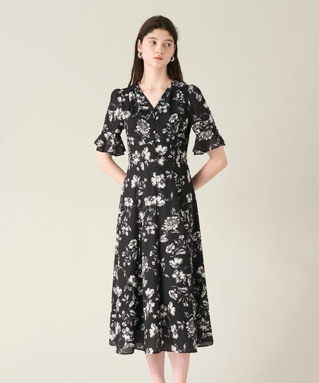 GRACE CONTINENTAL フラワープリントフレアワンピース ブラック