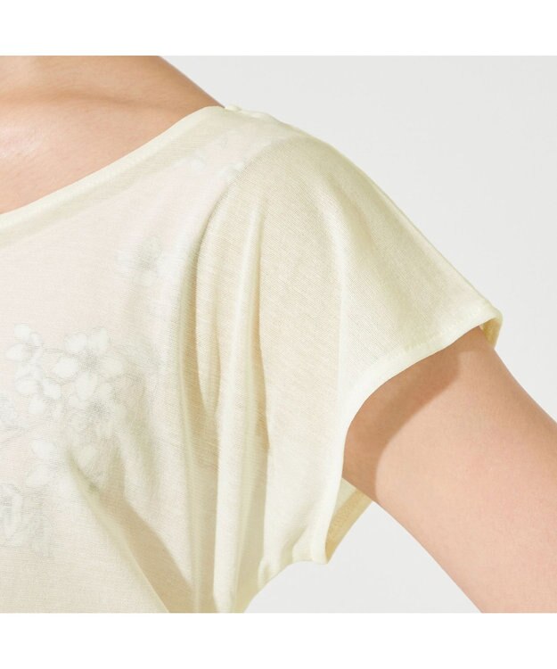 Chacott Tシャツ オフホワイト