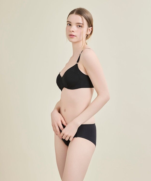 une nana cool 【リニューアル】364ブラ シンプル ノンワイヤーブラ ブラック