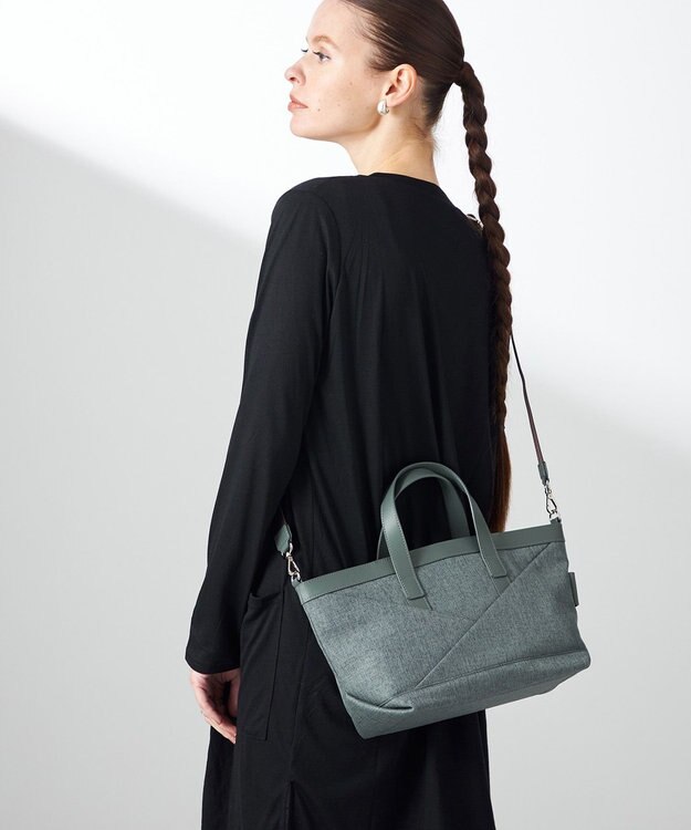 Y'SACCS リネンライク　イニシャルトート　Sサイズ アッシュグリーン【web限定カラー】