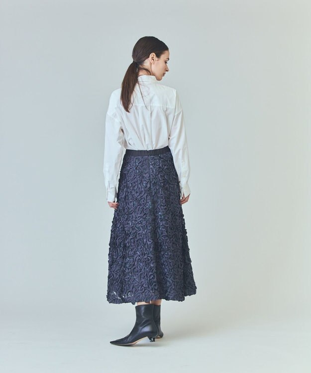 GRACE CONTINENTAL テープ刺繍レーススカート グレー