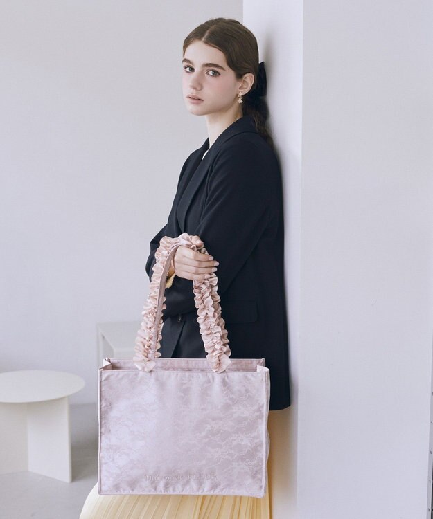 Maison de FLEUR レースフリルハンドルスクエアトートMバッグ Light Pink