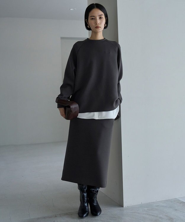 UNFILO 【野呂佳代さん着用】BEAUTY FORM JERSEY Iラインスカート チャコール