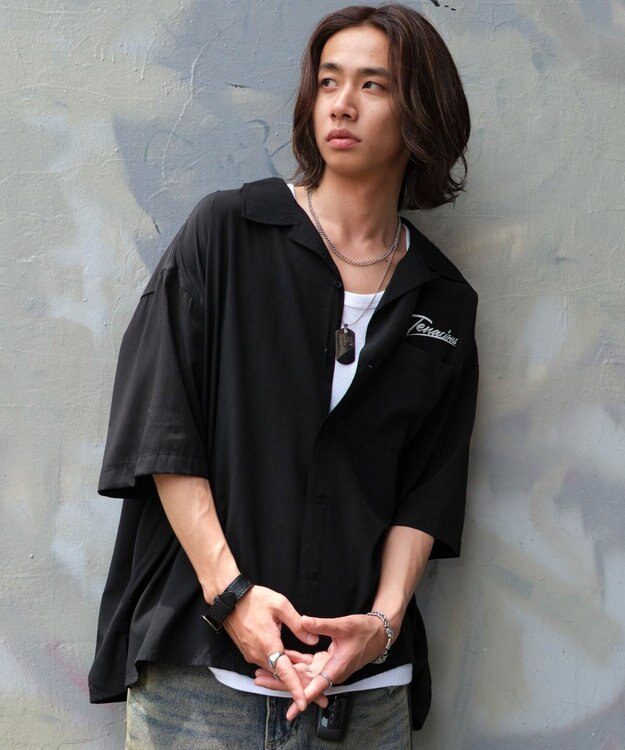 WEGO 【ユニセックス着用ITEM/MLサイズ展開】オープンカラーグラフィックシャツ（SS） ブラックその他