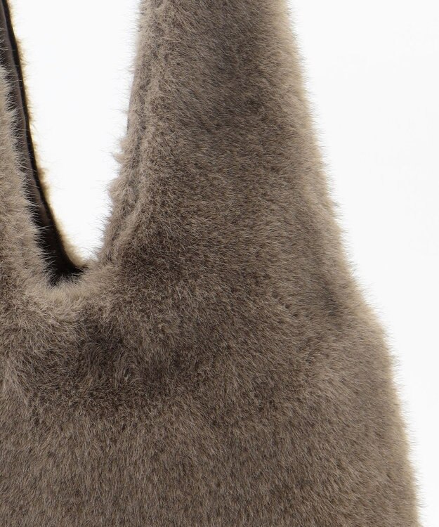 自由区 【SHIHOさん着用】イージーファー バッグ モカ