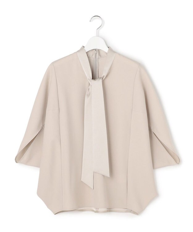 ICB 【先行予約】 FluidBackSatin ドルマンスリーブボウタイブラウス トープ