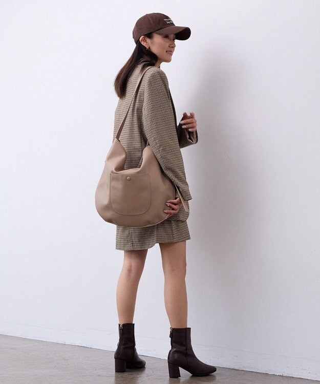 TOPKAPI 【TREASURE TOPKAPI】ラウンド ビッグ ショルダーバッグ ベージュ