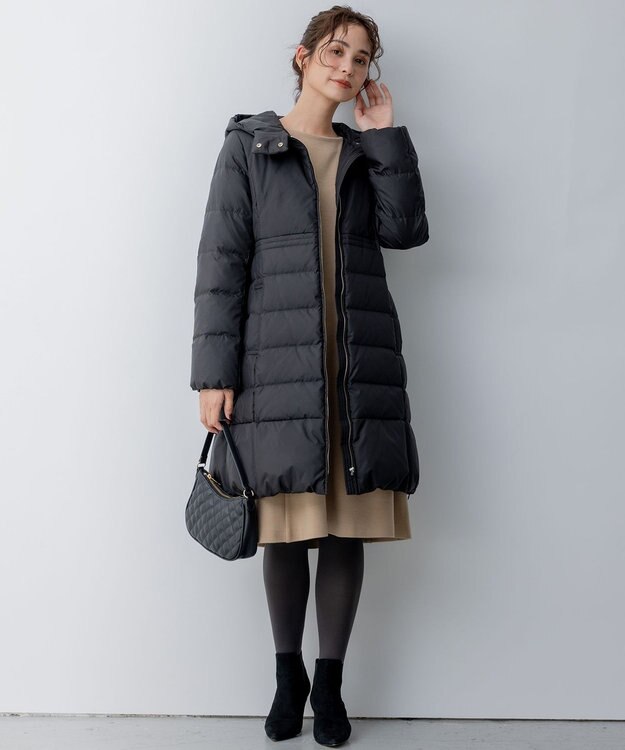 組曲 L ライトタフタロングダウン ブラック系