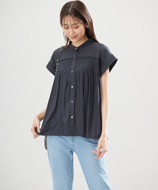 組曲 L ギャザーライトデシンシャーリング ブラウス ネイビー系