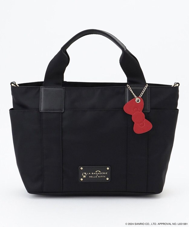 LA BAGAGERIE 【LA BAGAGERIE×HELLO KITTY】リボンチャーム付き　デイリートート　Sサイズ ブラック