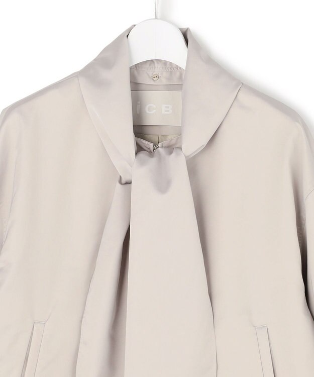 ICB 【2WAY】 ダルグロッシーサテン ボウタイ付きブルゾン トープ