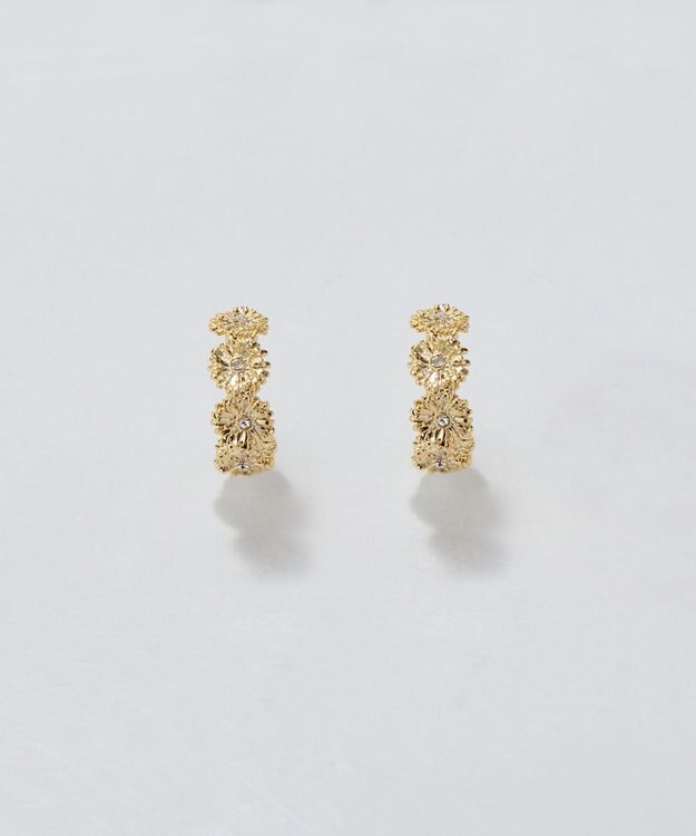 Phoebe 【金属アレルギー対応】マーガレットフラワーフープピアス　ゴールド ゴールド