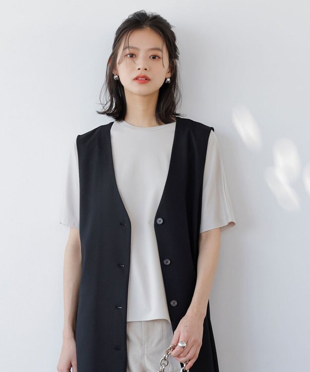 UNFILO BEAUTY FORM フォルムＴシャツ ベージュ