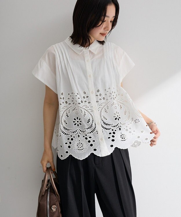 Green Parks スカラップ刺しゅうブラウス Off White