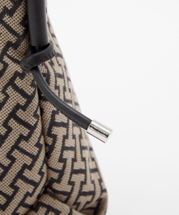 IACUCCI 【予約】モノグランマ ポーチSD JACQUARD/RUGA ブラック