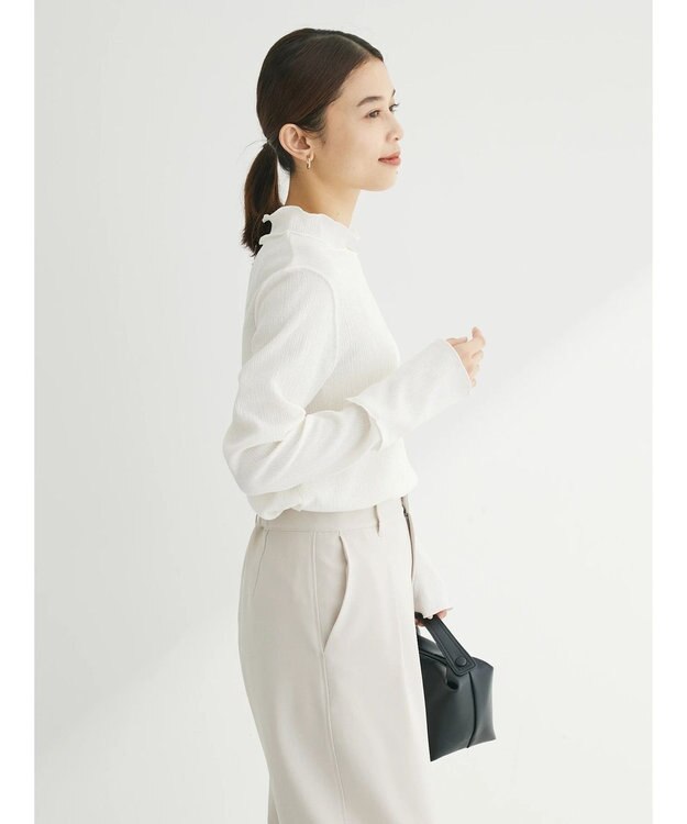 Green Parks 表面感ハイネックプルオーバー Ecru