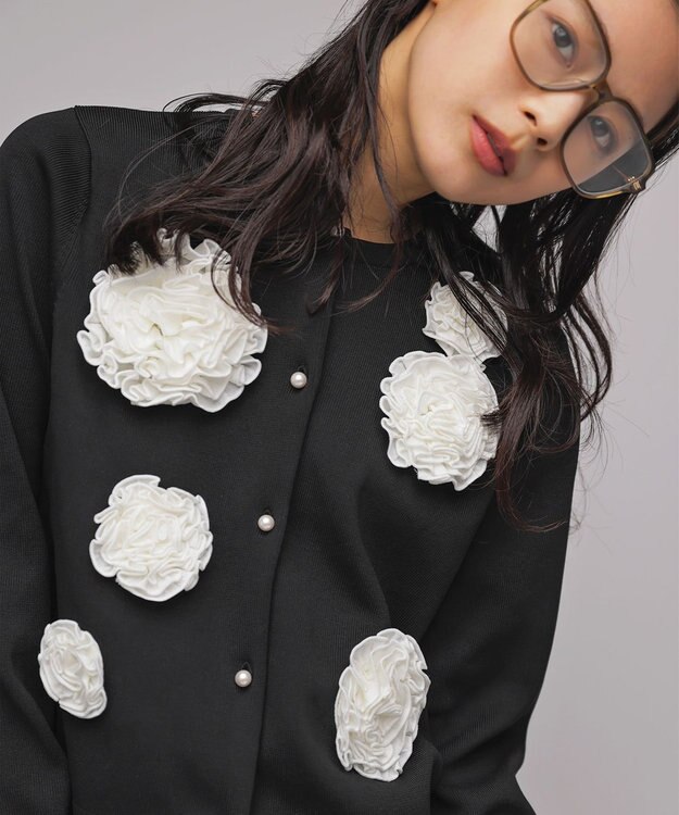 組曲 S 【組曲×setsuko sagittaire】ボンボンフラワーニット カーディガン ブラック系