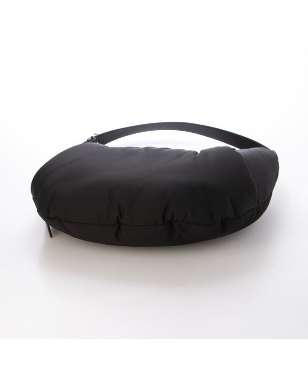 UNBILLION カシュカシュ cachecache / パテッドハンモックバッグ ブラック