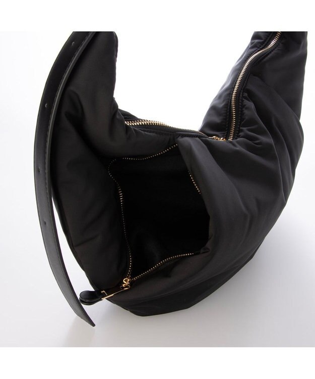 UNBILLION カシュカシュ cachecache / パテッドハンモックバッグ ブラック