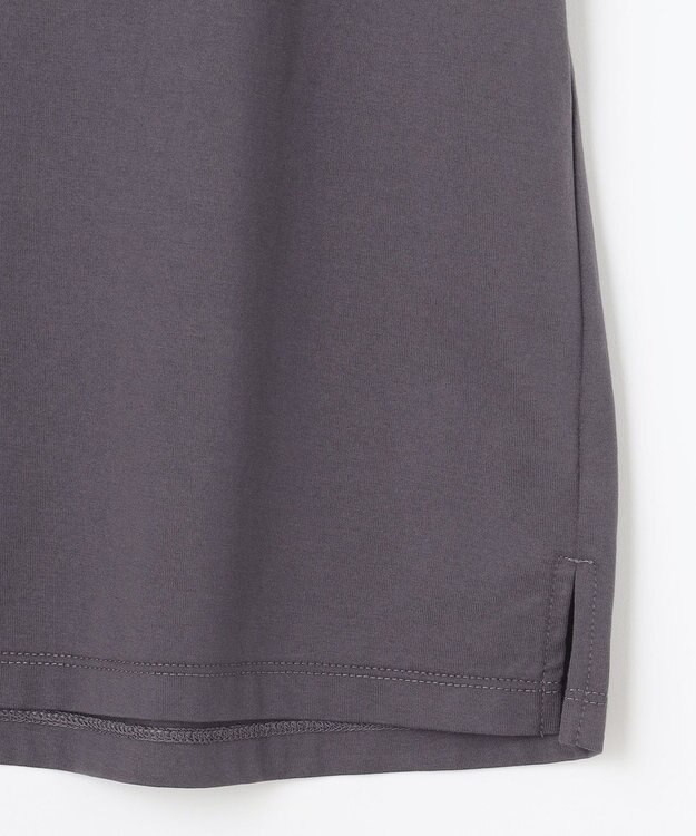 組曲 L ブルーデイジーロゴプリント Tシャツ チャコール×ピンク系