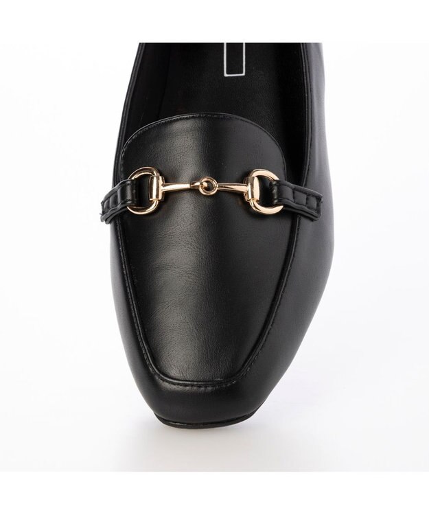 MODE ET JACOMO <noyau>スクエアトゥビット付きヒールローファー ブラック