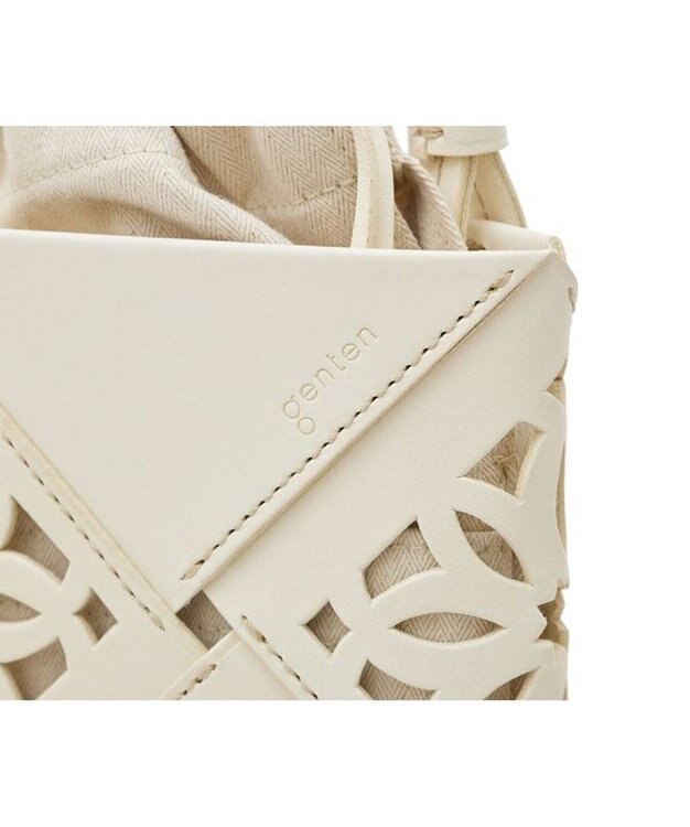 genten サスカットバスケット ショルダーバッグ シロ