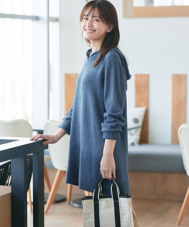 Tiaclasse メランジフーディーニットチュニック ブルー