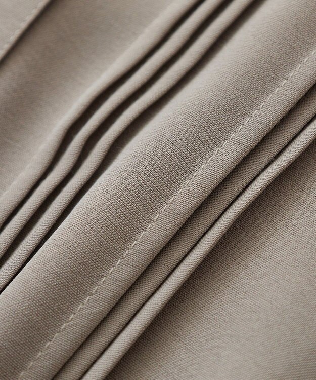 Green Parks ・ＥＬＥＮＣＡＲＥ　ＤＵＥ　ピンタックブラウス Gray Beige