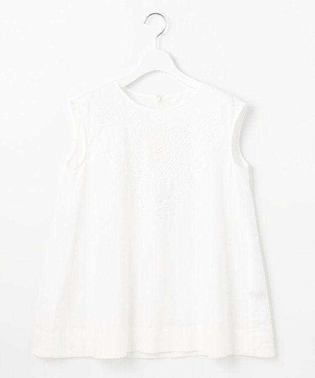 UNFILO 【撥水】レーヨン麻ライト刺繍ブラウス ホワイト系