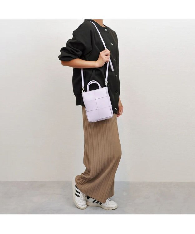 UNBILLION cachecache イントレチャートミニショルダーバッグ ラベンダー