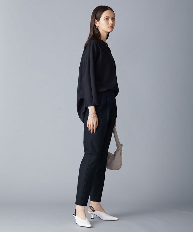 ICB 【洗える・WEB限定カラーあり】 ウールミルドサキソニー キーネックブラウス ブラック系