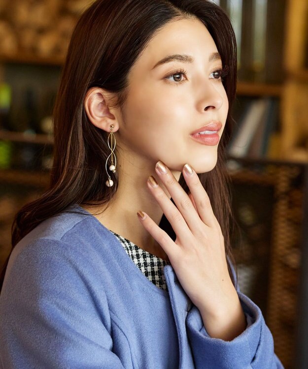 Tiaclasse 【安田美沙子さん着用】ウェーブパールピアス ゴールド