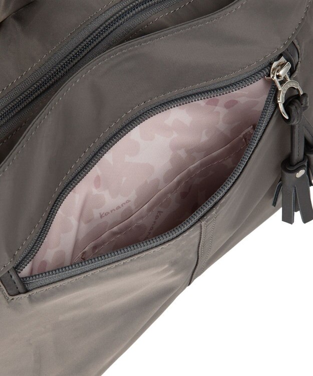 ACE BAGS & LUGGAGE kanana project collection タッセル-e ショルダーバッグ 横 68872 【NEW】グレー