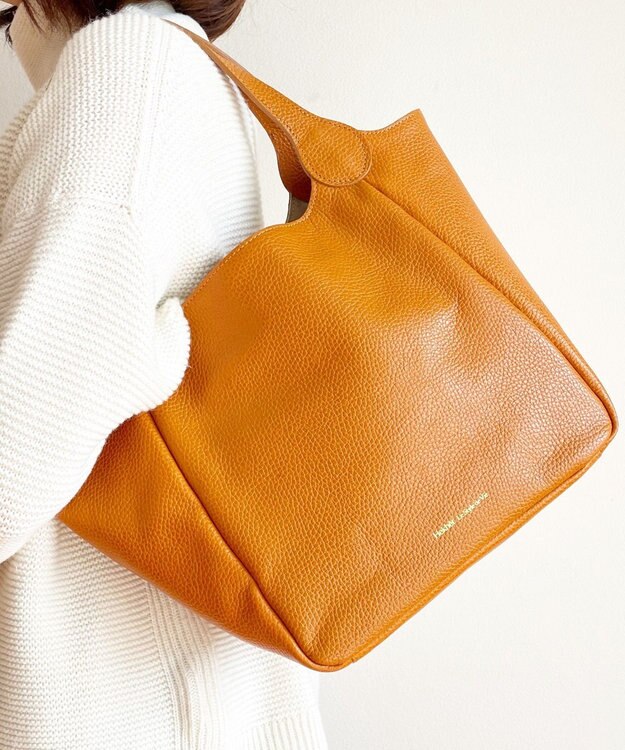 Hekhèr Le Style de Vie 【日本製/セレモニーにも】シュリンクレザー ハンドバッグ medium キャメル