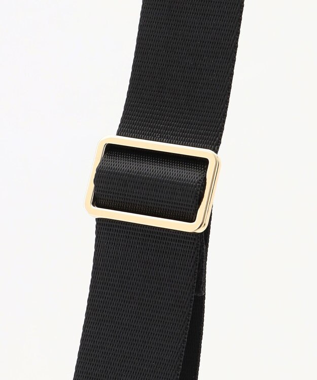 TOCCA 【美人百花掲載】【新色登場】FRILL POCHETTE ポシェット ブラック系1