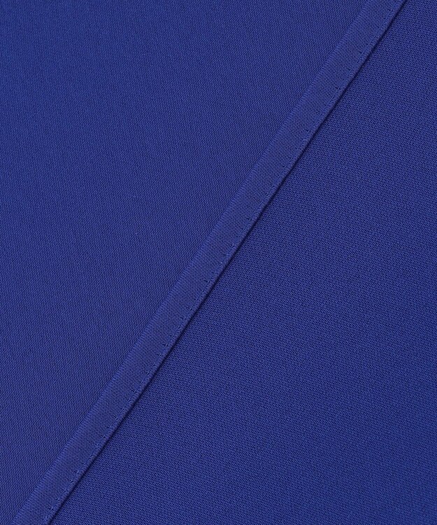 ICB 【接触冷感・UVケア・防シワ・洗える】エステルダブルクロス  ラッフルデザインブラウス ロイヤルブルー系