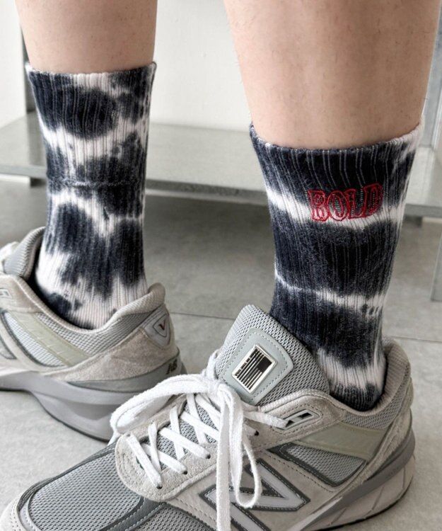 WEGO 刺繍ロゴタイダイソックス ブラック