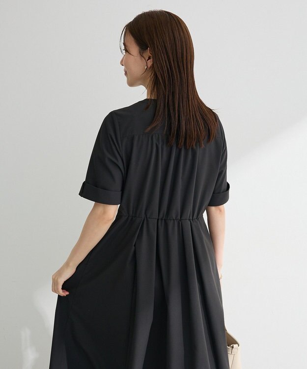 Green Parks サマ見えタックギャザーワンピース Charcoal Gray
